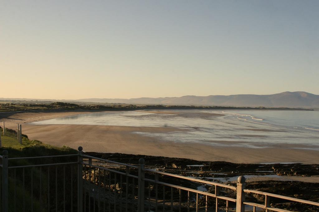 O'Neill'S Bed&Breakfast Ballyheigue Exterior foto